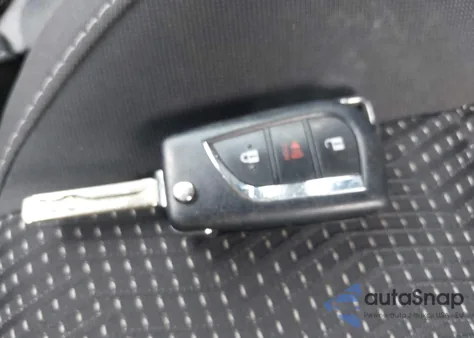 2018 Toyota Corolla Im z USA, uszkodzony, nr VIN JTNKARJE7JJ572355